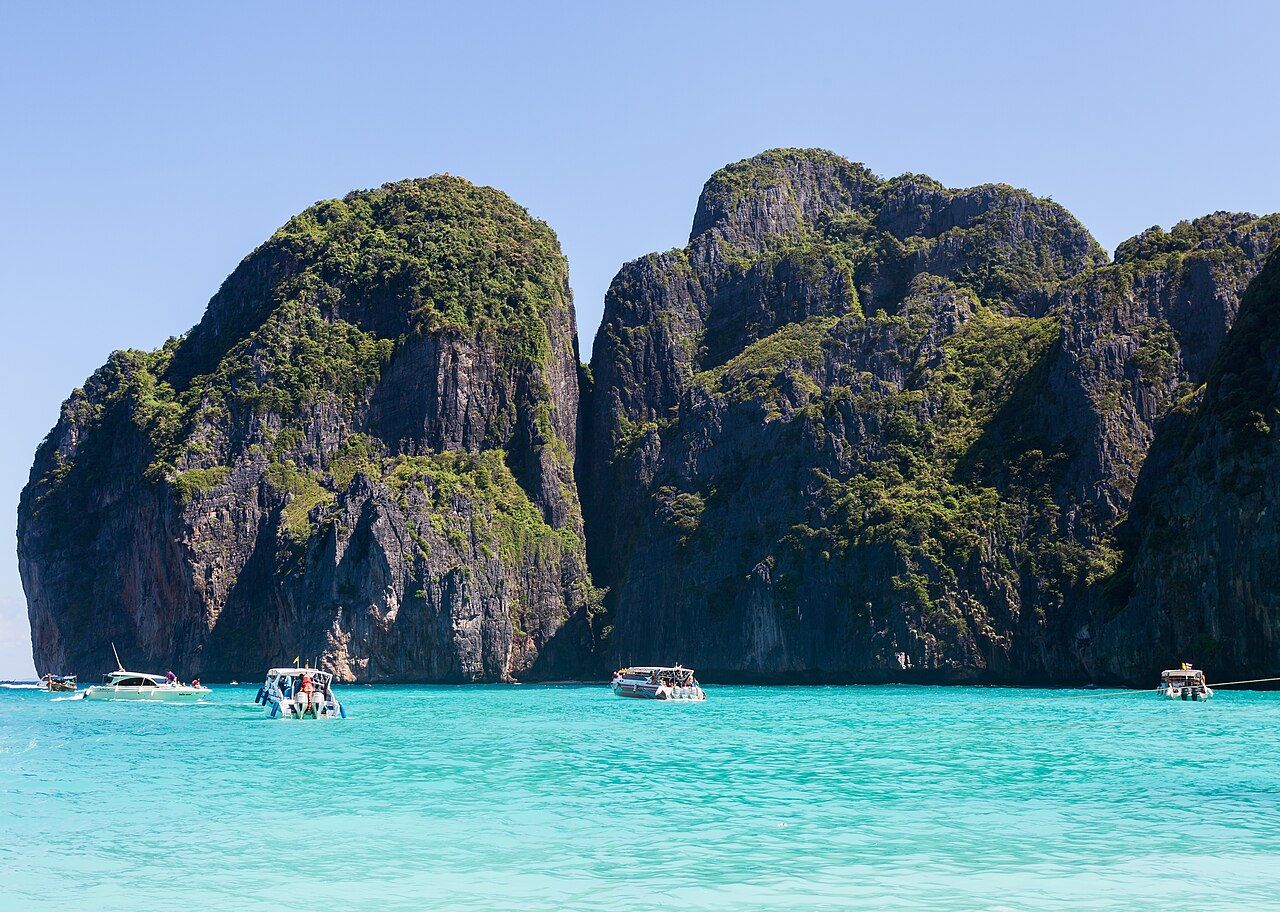 อ่าวมาหยา เกาะพีพี